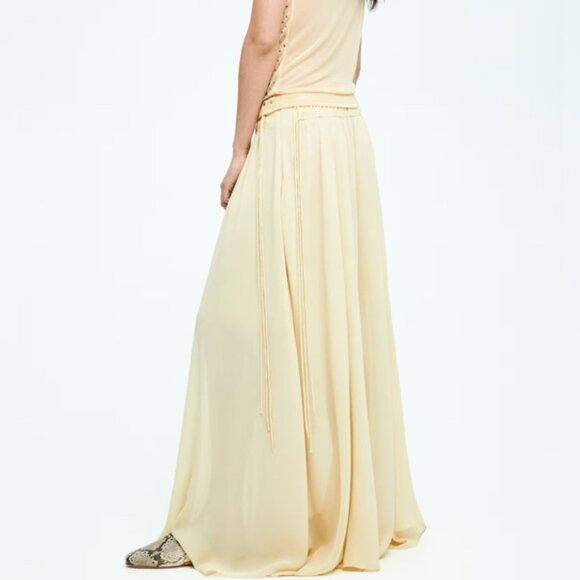 H&M S/S 2025 The STUDIO Chiffon Circle Skirt in Pale Yellow sz 2 - Picture 5 of 10